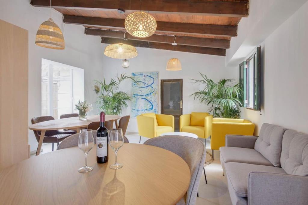 Marilla ,kueche, Stilvoll, Xxl Pool, Wifi, Klima Apartment *